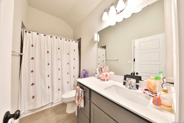 9439 Cactus Canyon, San Antonio, TX 78254