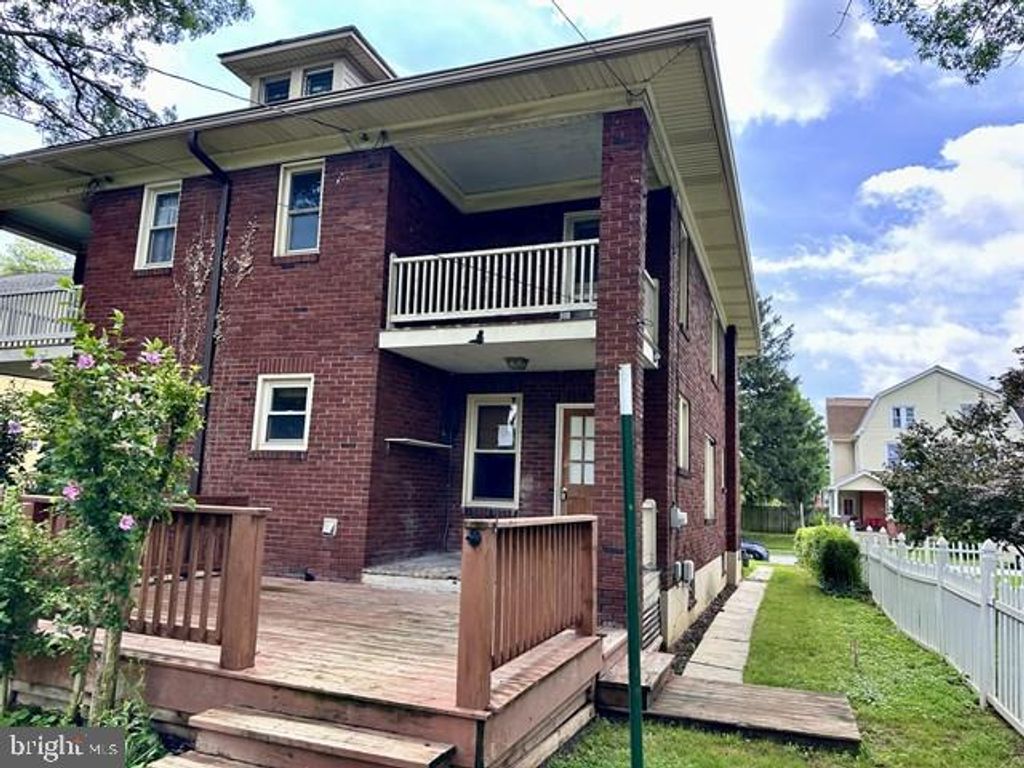 1405 1ST AVE, York, PA 17403