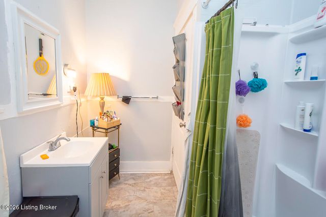 1349 S 26th St, Louisville, KY 40210