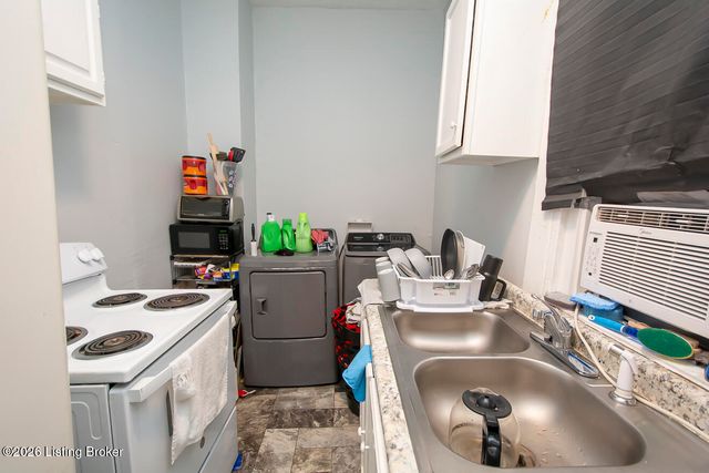 1349 S 26th St, Louisville, KY 40210