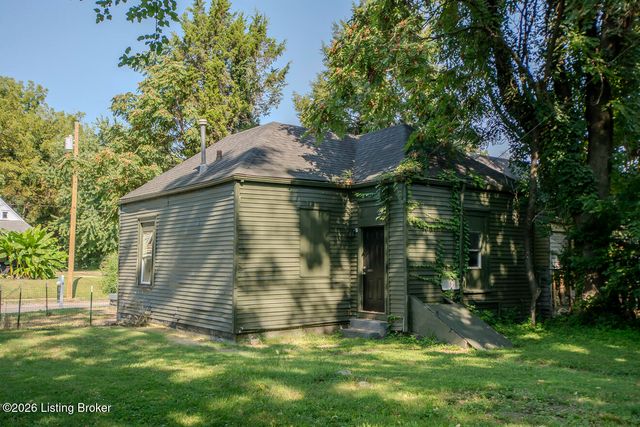 1349 S 26th St, Louisville, KY 40210