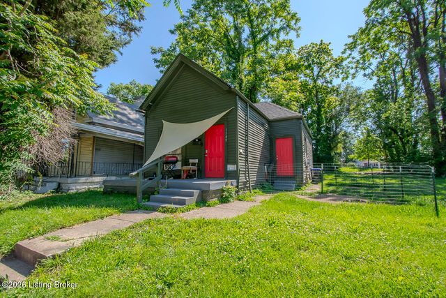 1349 S 26th St, Louisville, KY 40210