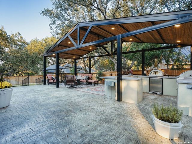 17122 Fawn Brook, San Antonio, TX 78248