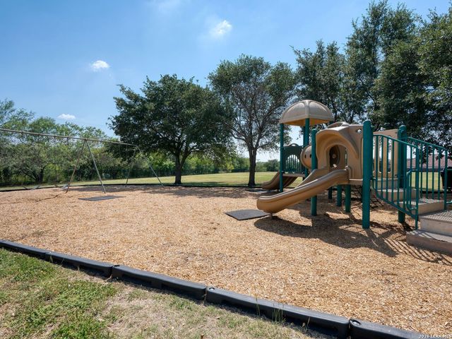 17122 Fawn Brook, San Antonio, TX 78248