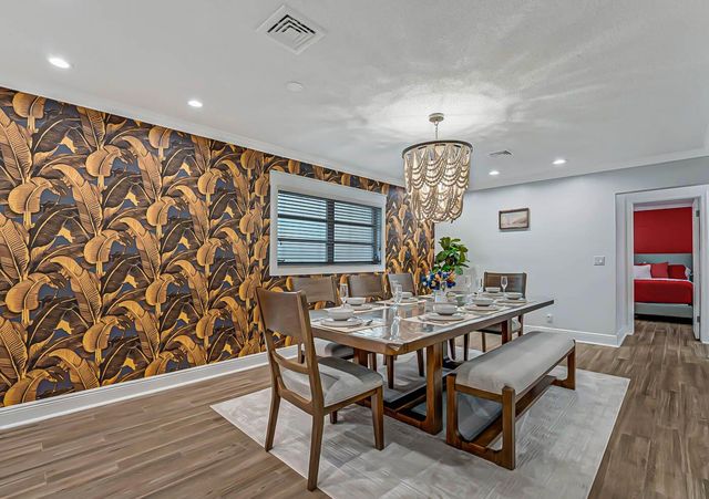 532 N Palmway, Lake Worth Beach, FL 33460