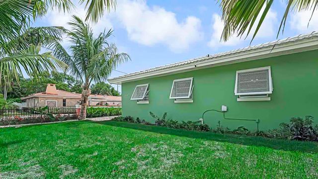 532 N Palmway, Lake Worth Beach, FL 33460