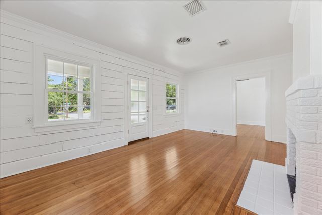 3300 Harris Park Ave, Austin, TX 78705