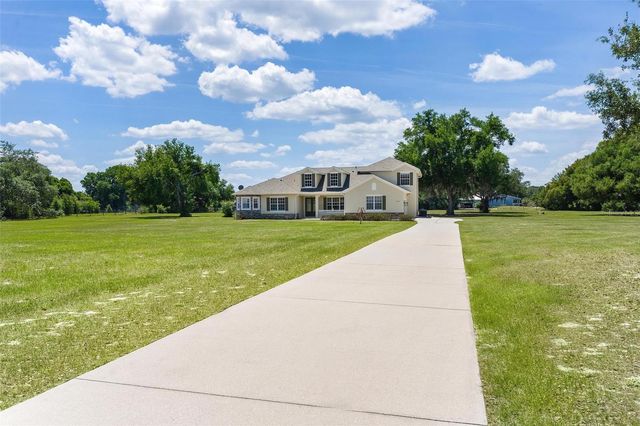 17440 COUNTY ROAD 448, Mount Dora, FL 32757