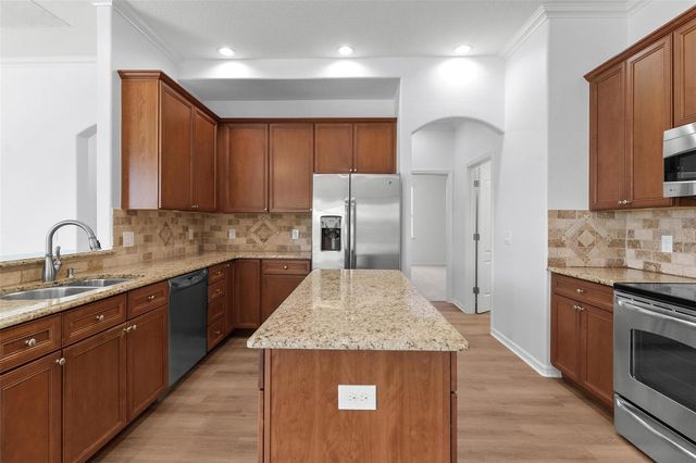 17440 COUNTY ROAD 448, Mount Dora, FL 32757
