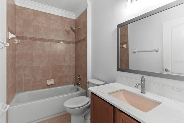 17440 COUNTY ROAD 448, Mount Dora, FL 32757