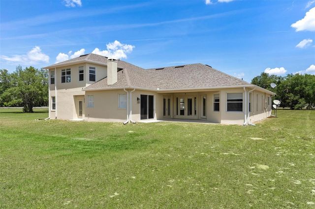 17440 COUNTY ROAD 448, Mount Dora, FL 32757