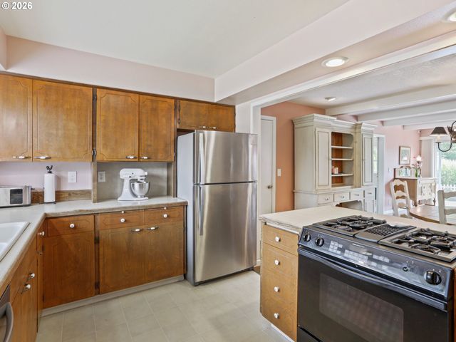 12355 Sw TOOZE Rd, Sherwood, OR 97140