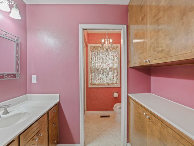 12355 Sw TOOZE Rd, Sherwood, OR 97140
