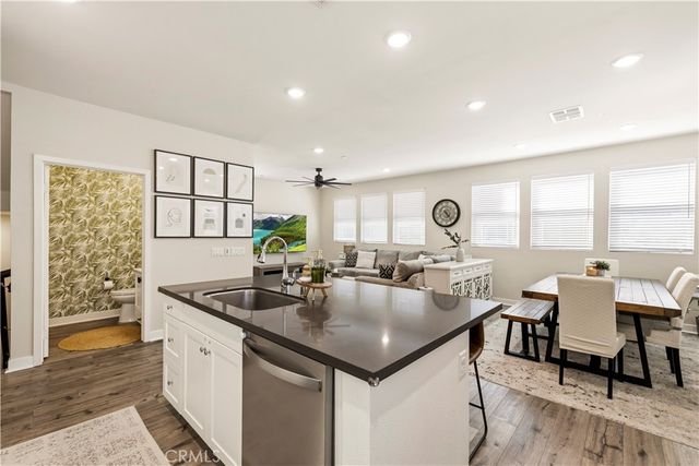 12827 Watt Lane E, Sylmar, CA 91342