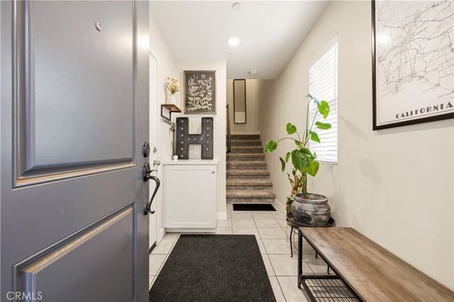 12827 Watt Lane E, Sylmar, CA 91342
