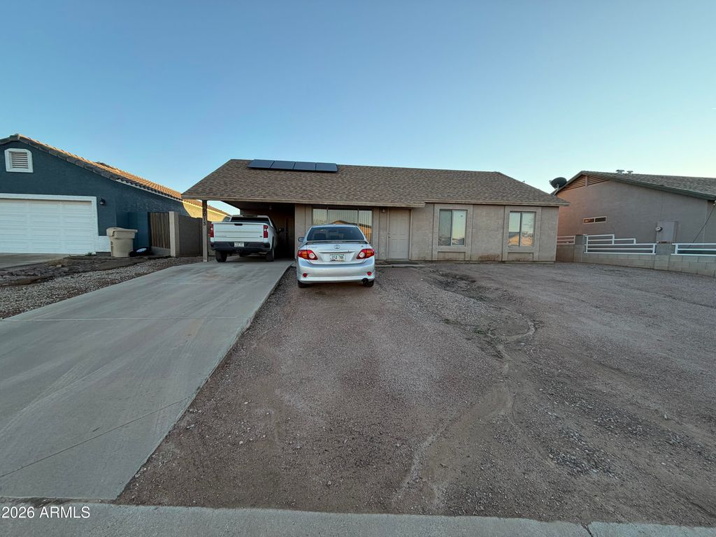 9013 W ONEIDA Drive, Arizona City, AZ 85123