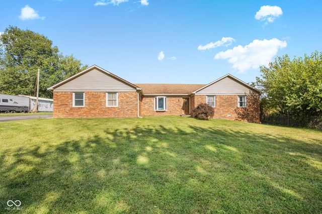 243 Plainview Drive, Avon, IN 46123