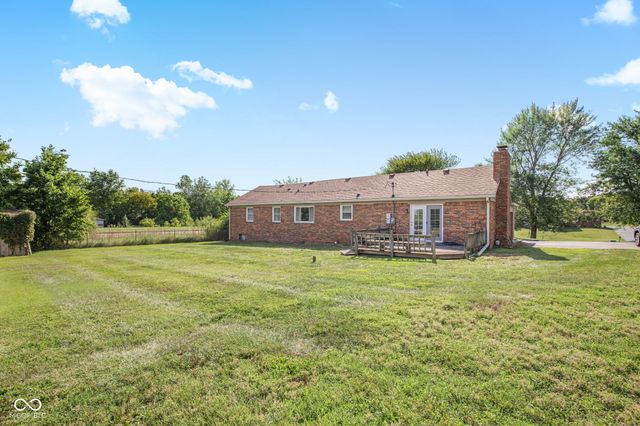 243 Plainview Drive, Avon, IN 46123