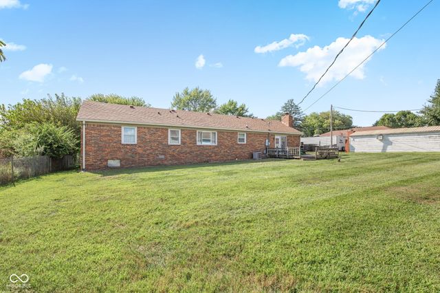 243 Plainview Drive, Avon, IN 46123