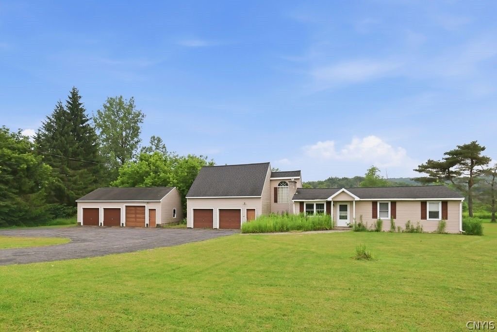 4147 Nelson Road, Nelson, NY 13035