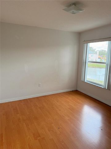 207 REDWOOD BARK TRAIL, Kissimmee, FL 34758