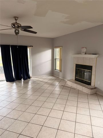 207 REDWOOD BARK TRAIL, Kissimmee, FL 34758