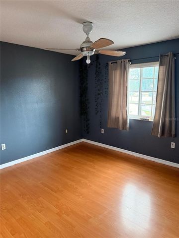 207 REDWOOD BARK TRAIL, Kissimmee, FL 34758