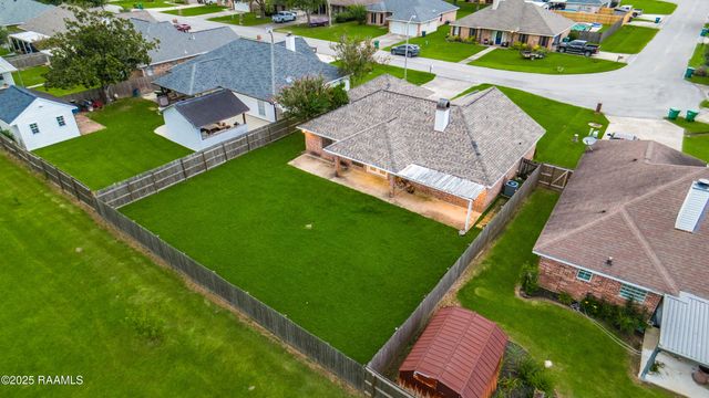 213 Longleaf Drive, Broussard, LA 70518