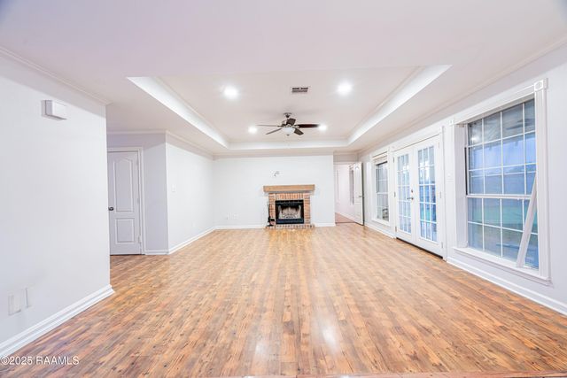 213 Longleaf Drive, Broussard, LA 70518
