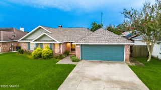 213 Longleaf Drive, Broussard, LA 70518