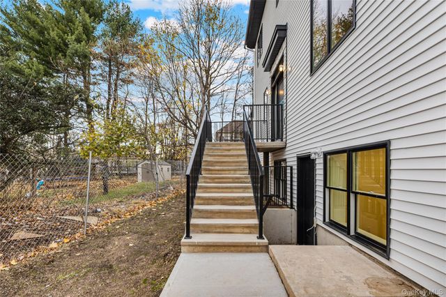 12 Buckman Place 101, Monsey, NY 10952