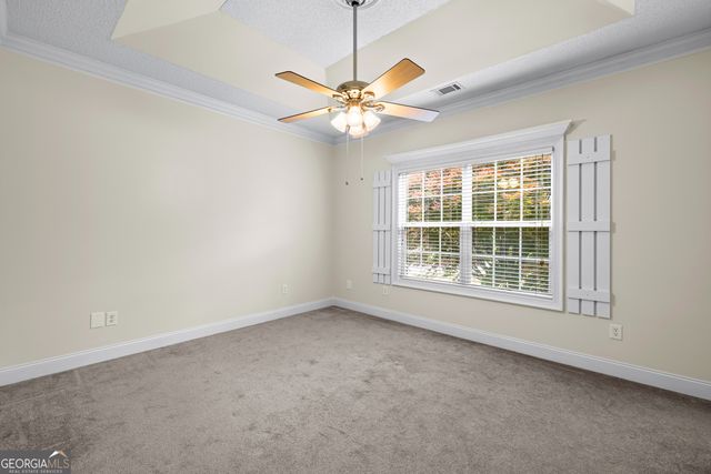 10 Ol Blues Point, Newnan, GA 30263