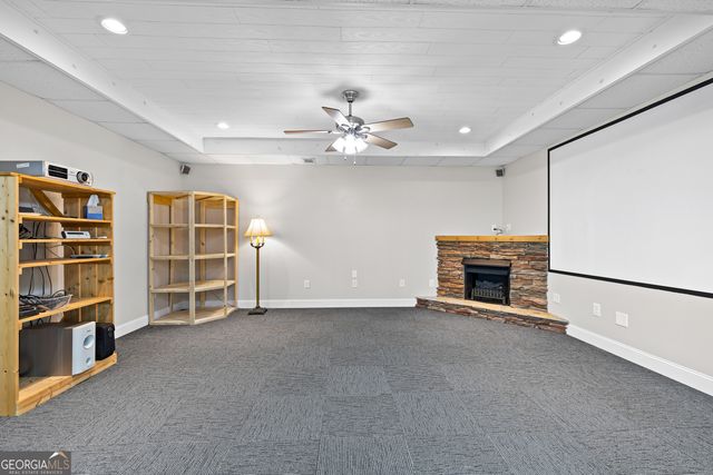 10 Ol Blues Point, Newnan, GA 30263