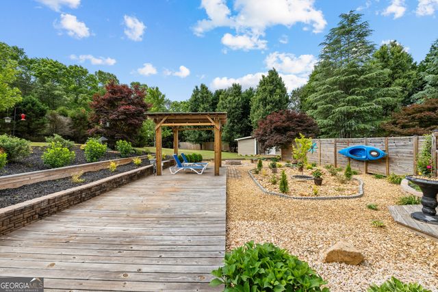 10 Ol Blues Point, Newnan, GA 30263