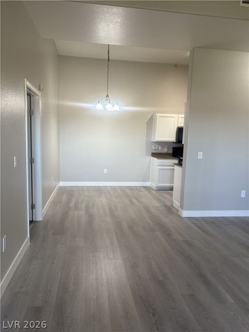 8985 South Durango Drive 2072, Las Vegas, NV 89113