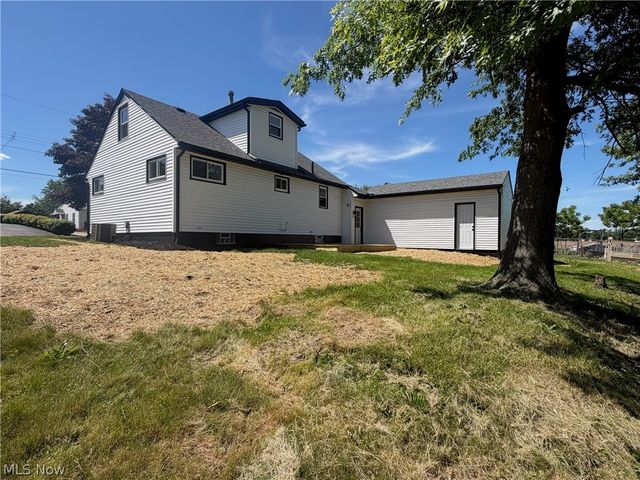 248 Menegay Road, Louisville, OH 44641