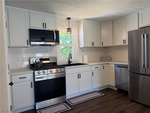 248 Menegay Road, Louisville, OH 44641