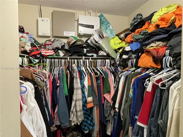 9810 SW 222nd Ter ., Cutler Bay, FL 33190