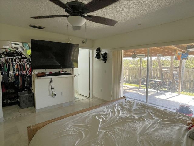 9810 SW 222nd Ter ., Cutler Bay, FL 33190