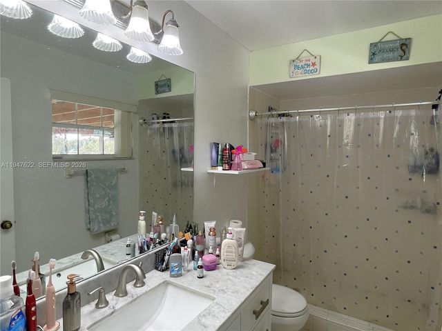 9810 SW 222nd Ter ., Cutler Bay, FL 33190