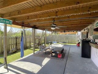 9810 SW 222nd Ter ., Cutler Bay, FL 33190