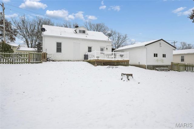 609 Henry Street, Washington, MO 63090