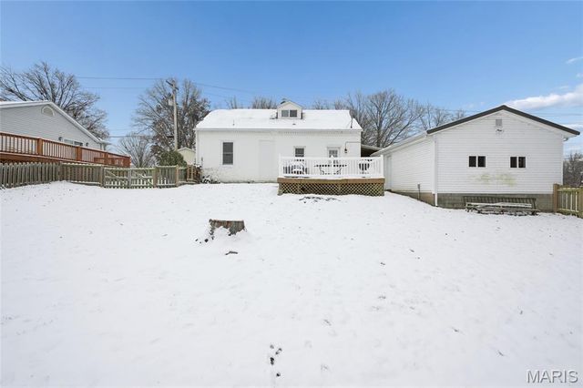 609 Henry Street, Washington, MO 63090