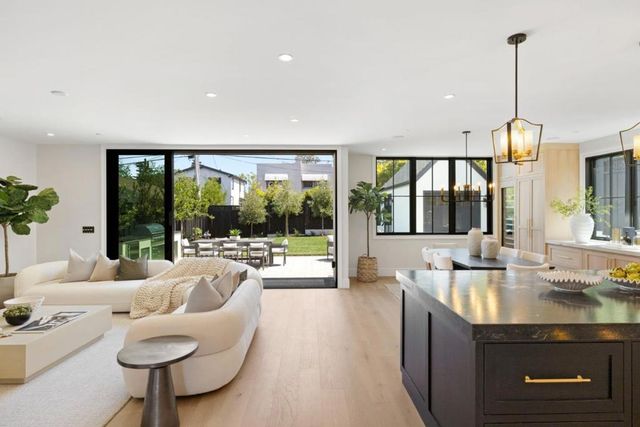 1344 Cortez Avenue, Burlingame, CA 94010