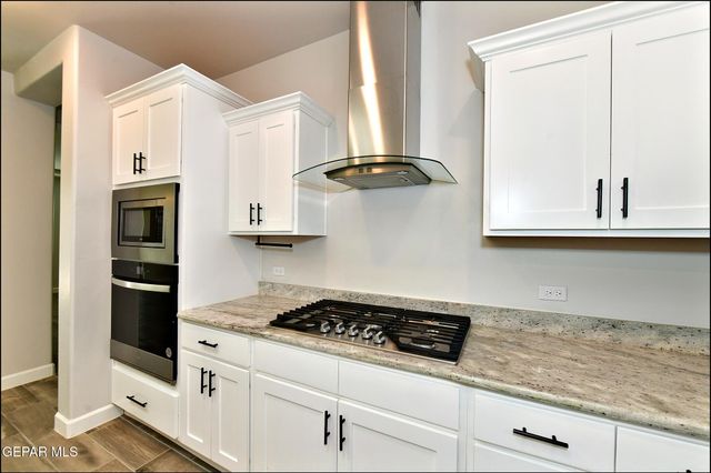 13146 CLEETHORPES Street, El Paso, TX 79928