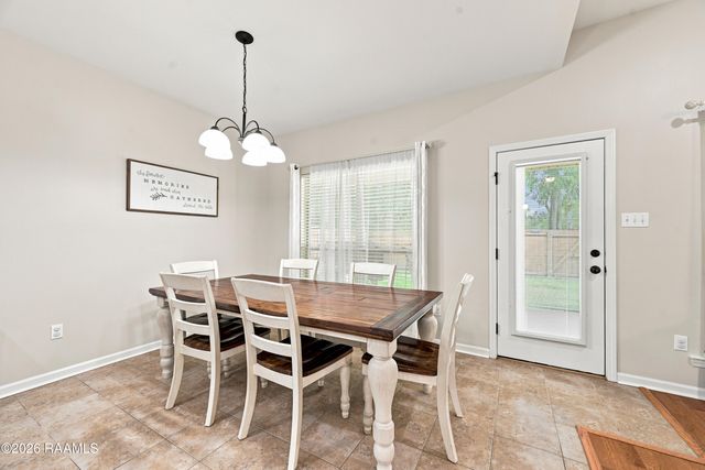 109 Tealbrook Drive, Scott, LA 70583