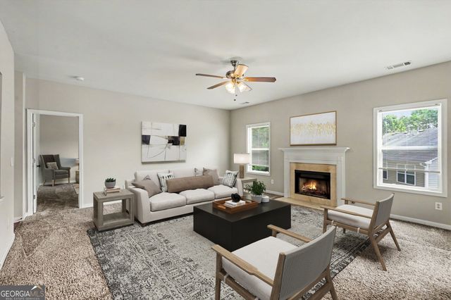 28 Trayton Way, Hiram, GA 30141
