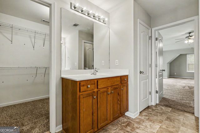 28 Trayton Way, Hiram, GA 30141