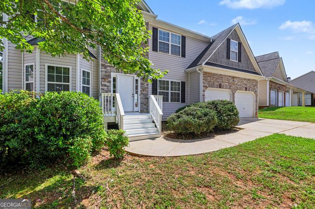 28 Trayton Way, Hiram, GA 30141