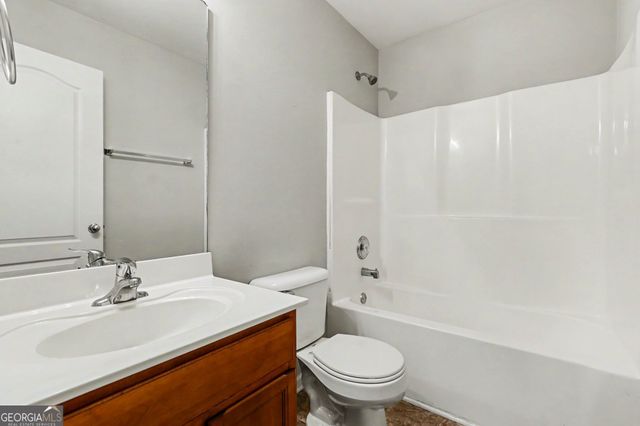 28 Trayton Way, Hiram, GA 30141
